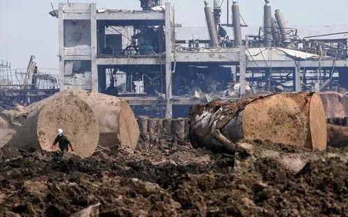 突发！江苏南通一工厂发生爆炸致3人遇难2人失联，特种钢铁材料安全引关注